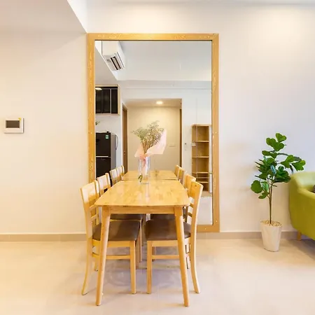Yu Stay Green Premium Luxury 2Bedrooms Condotel In D1 Near Bui Vien Street